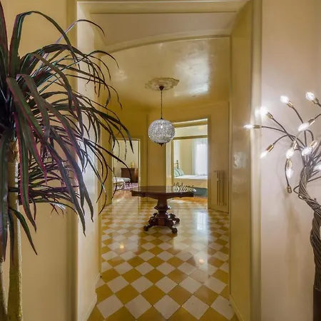 Bed&bike - Centro Storico 3*