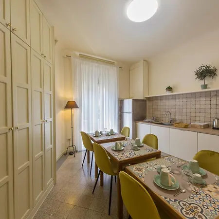 Bed&bike - Centro Storico 3*