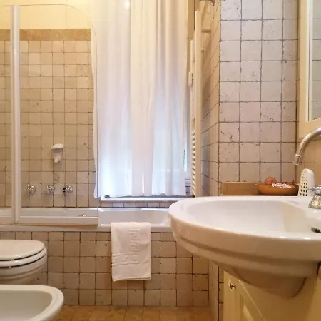 Alojamento de Acomodação e Pequeno-almoço Bed And Bike - Dream House