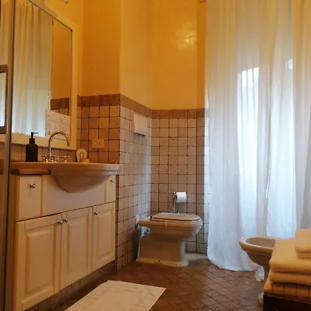Alojamento de Acomodação e Pequeno-almoço Bed And Bike - Dream House Bérgamo