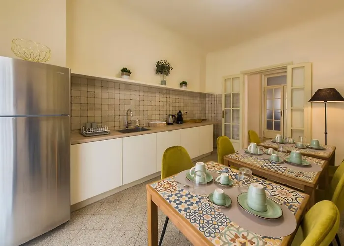 Bed And Bike - Dream House