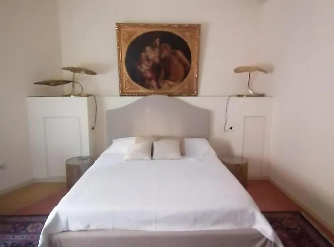 Bed And Bike - Dream House 3*